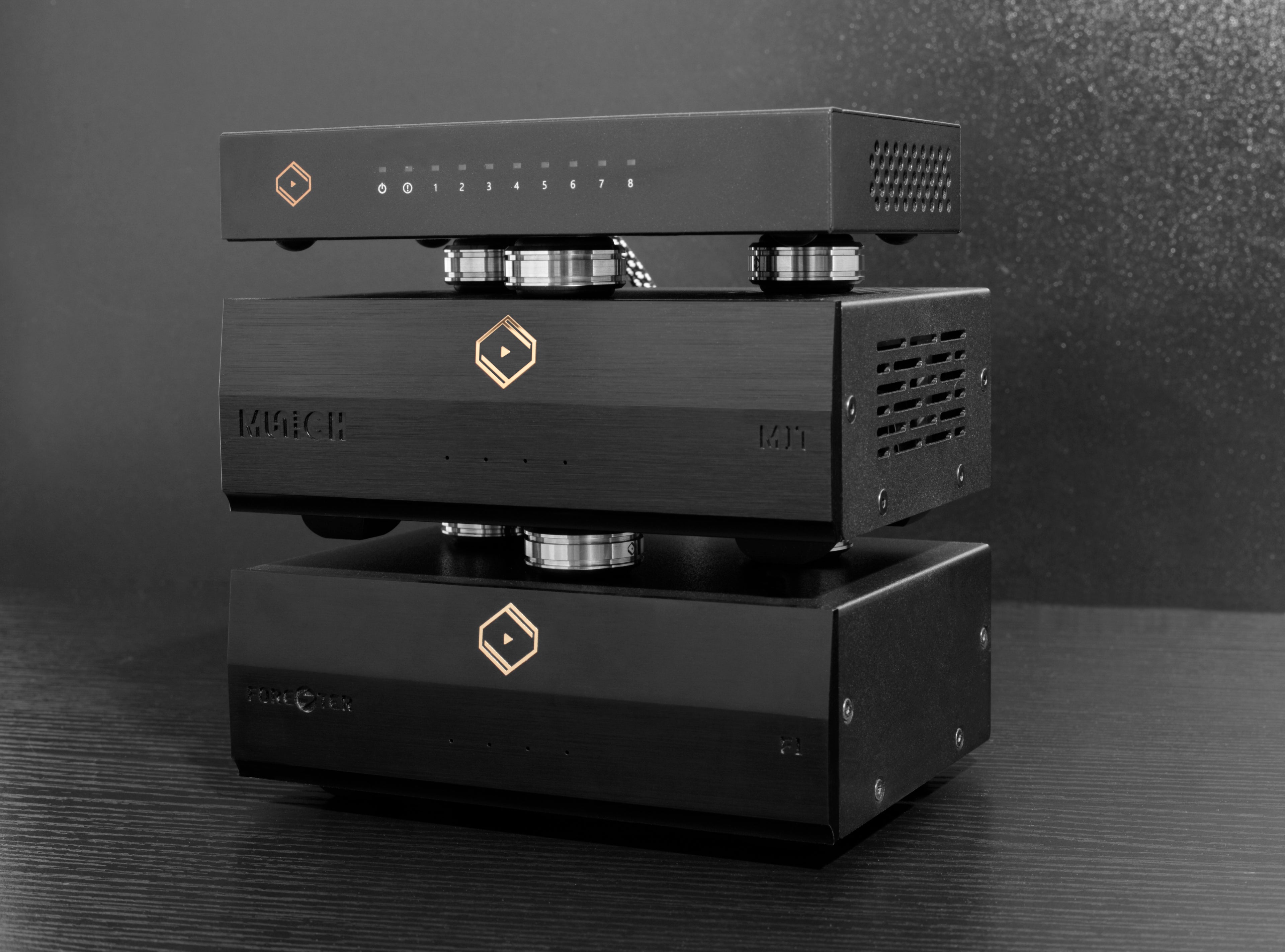 Desktop Trio Stack [$100 Mail-in Holiday Rebate Offer]